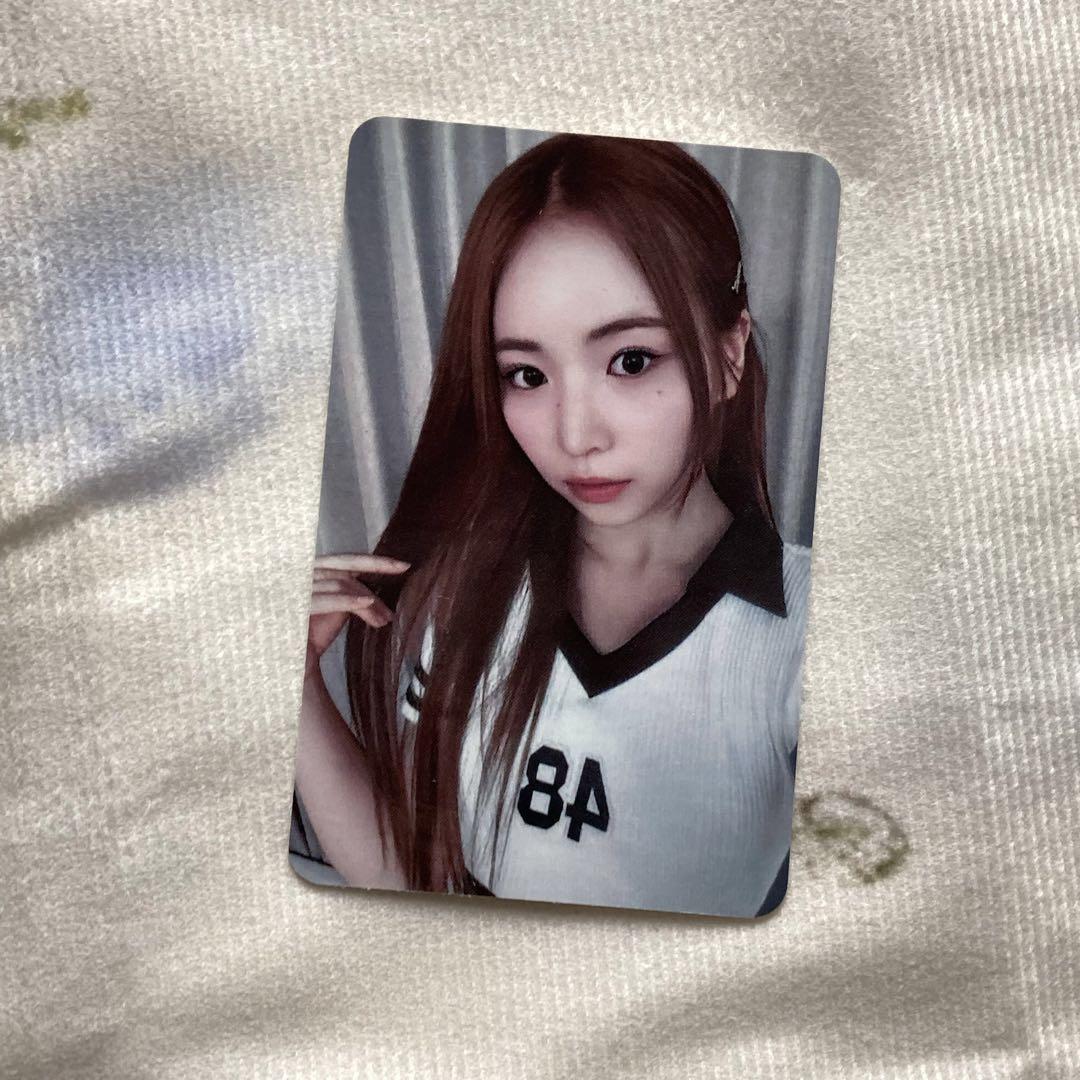

[USED] NiziU Maya HEARTRIS All Attendance Korea Exclusive Trading Card