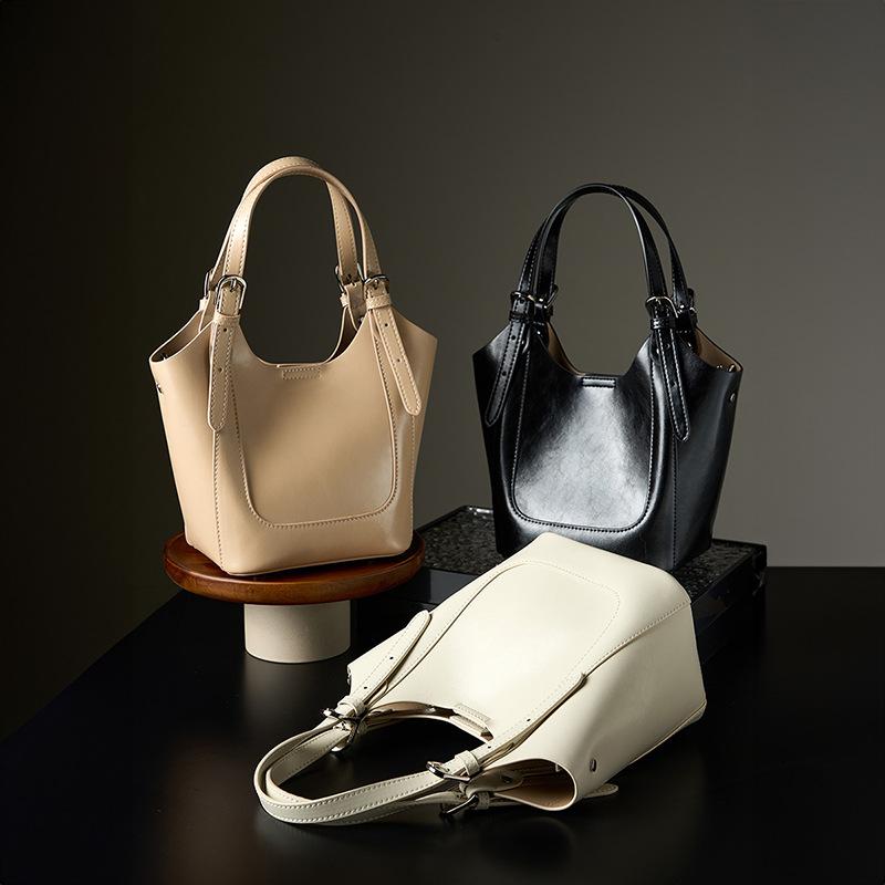 Bag Female Spring Summer Lake Green Niche Hand Crossbody Steamed Bun Mother Sheath Commuter Basket Bag