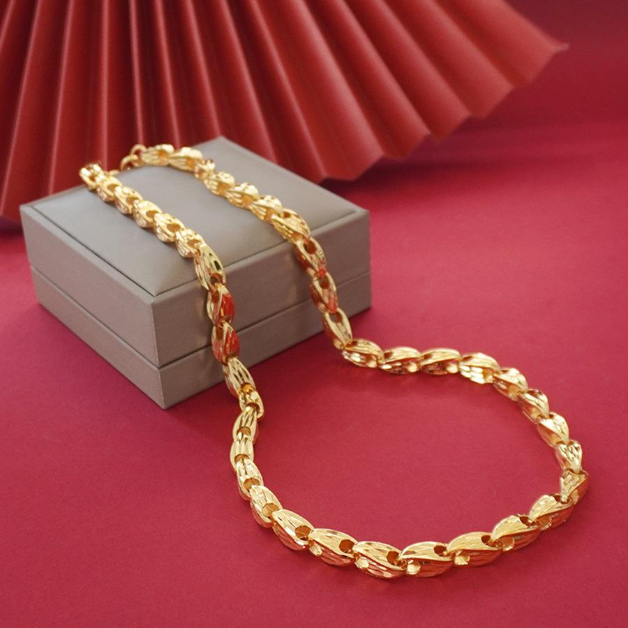 Elegantní pánský 60cm válcový náhrdelník s dračí hlavou v barvě pískového zlata, špičkový design.