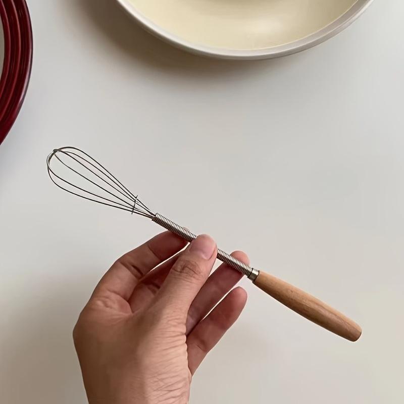 

1PC Solid Wood Handle Mixing, Kitchen Mini Stainless Steel Egg Beater, Milk Egg Beater Steel Wire Mixer