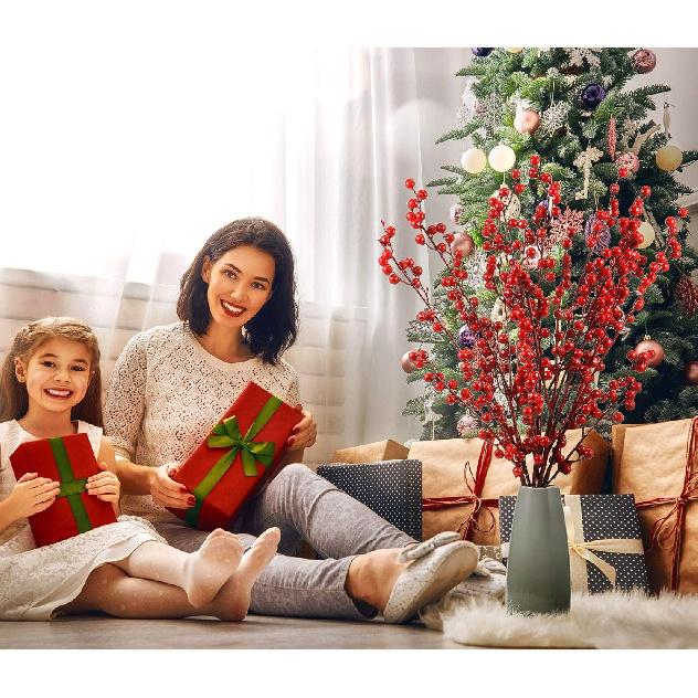 WILLBOND Artificial Red Berry Stems 21.6 Inch Christmas Red Berries Holly Berry Branches for Christmas Tree New Year Decor DIY Craft (8, Simple