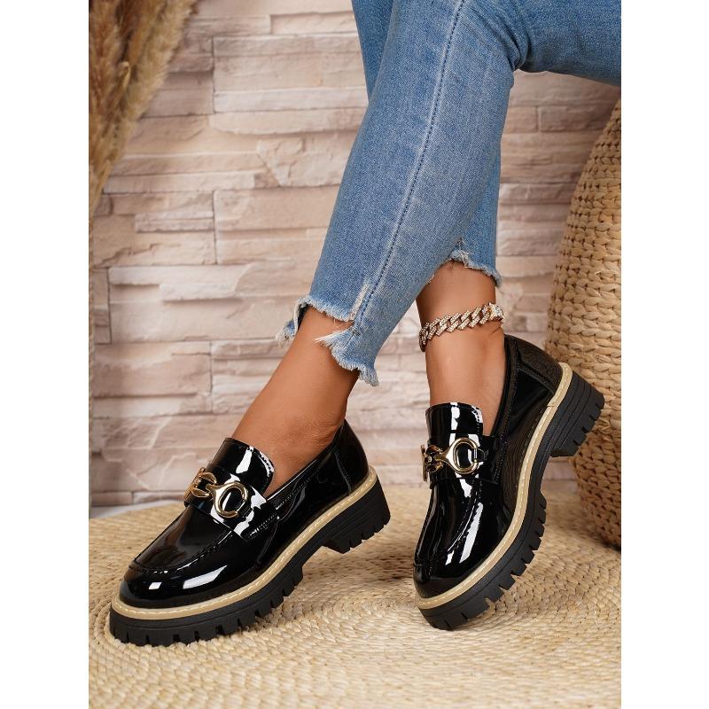 Vintage Metal Chain Platform Low-top Shoes 2025 Autumn New Muffin Plus Size British Style Small Leather Shoes for Women