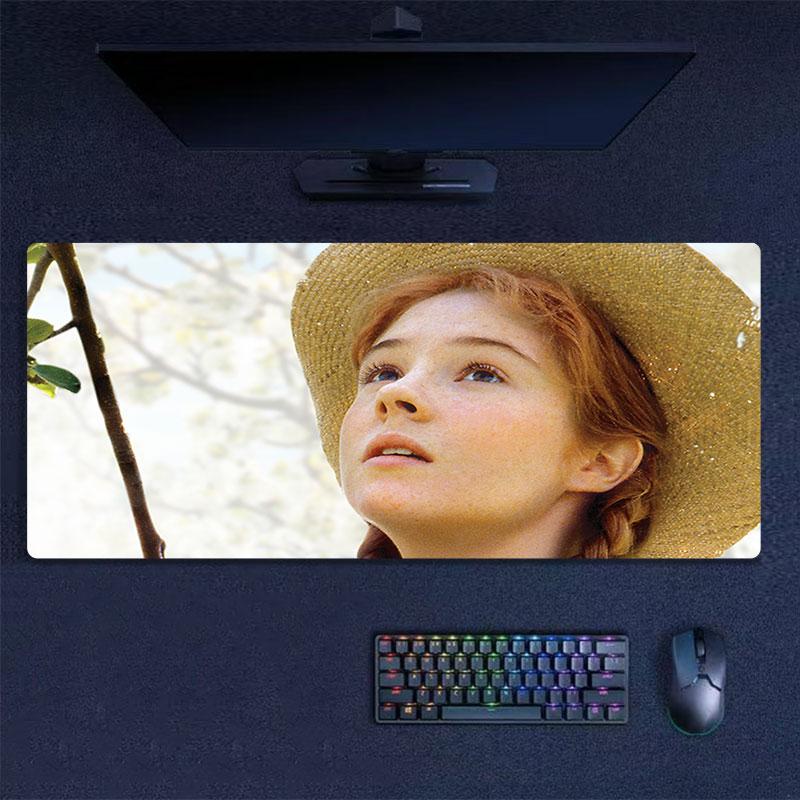 Anne of Green Gables Mouse Pad, Large Gaming Desk Mat, Non-slip XXL Mousepad for Laptop & Tablet, Mini PC Playmat with Stitched Edges