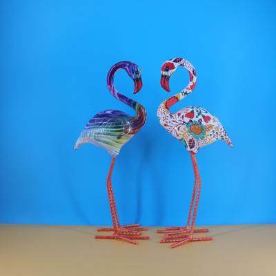 Nordischer Stil Bunte Graffiti Flamingo Figuren Kreative Heimdekoration Ornamente Innen Schreibtischzubehör Tierstatue
