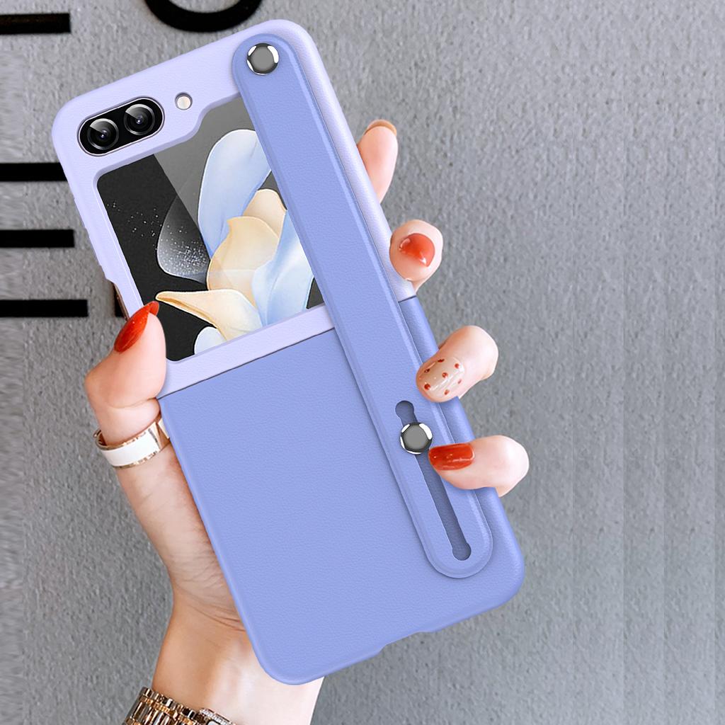 For Samsung Galaxy Z Flip6 5G/Z Flip5 5G PU+PC Case Dual Color Hand Strap Kickstand Phone Cover