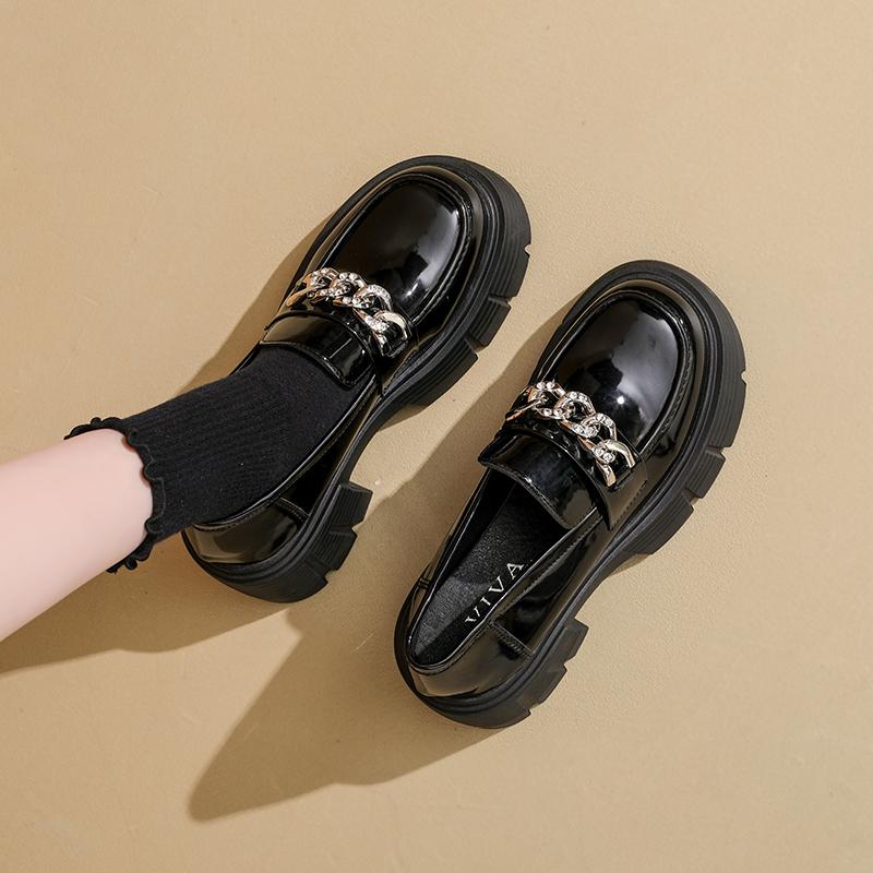 2025 Women Versatile Leather Shoes Large Size New Round Toe British Style Thick Sole Height-enhancing Shoes Fashionable