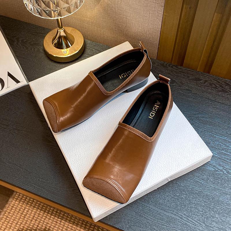 Fashion Square-Toed Single-Shoe Women'S French Retro Pig Nose Shoes Niche Low-Heeled Mary Jenson Style Gentle Evening Shoes, Large Size