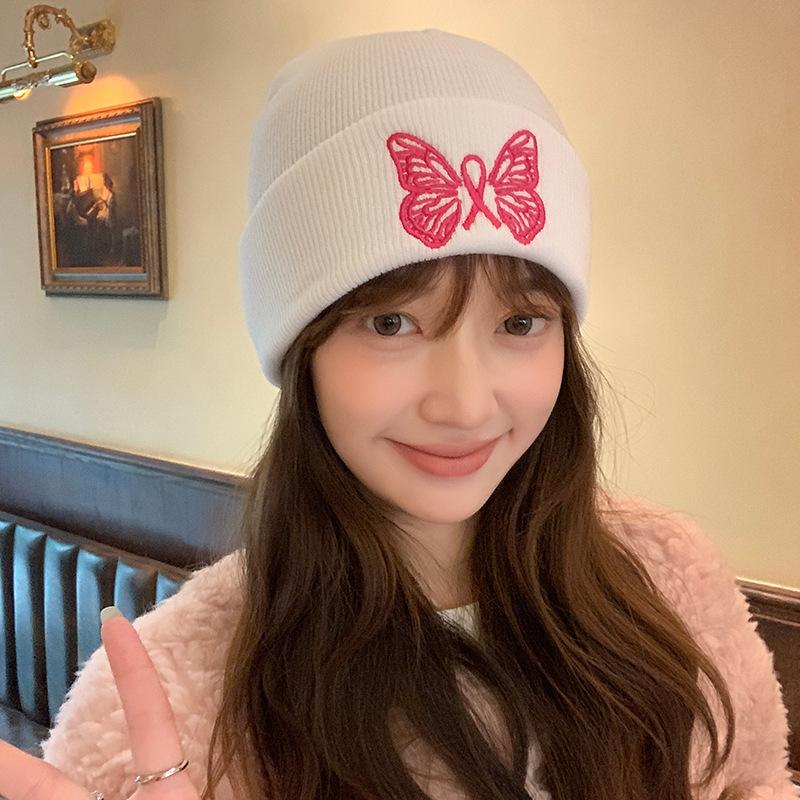 Embroidered butterfly knitted hat women's warm cold hat big head circumference ear protection pullover hat versatile bag head wool hat