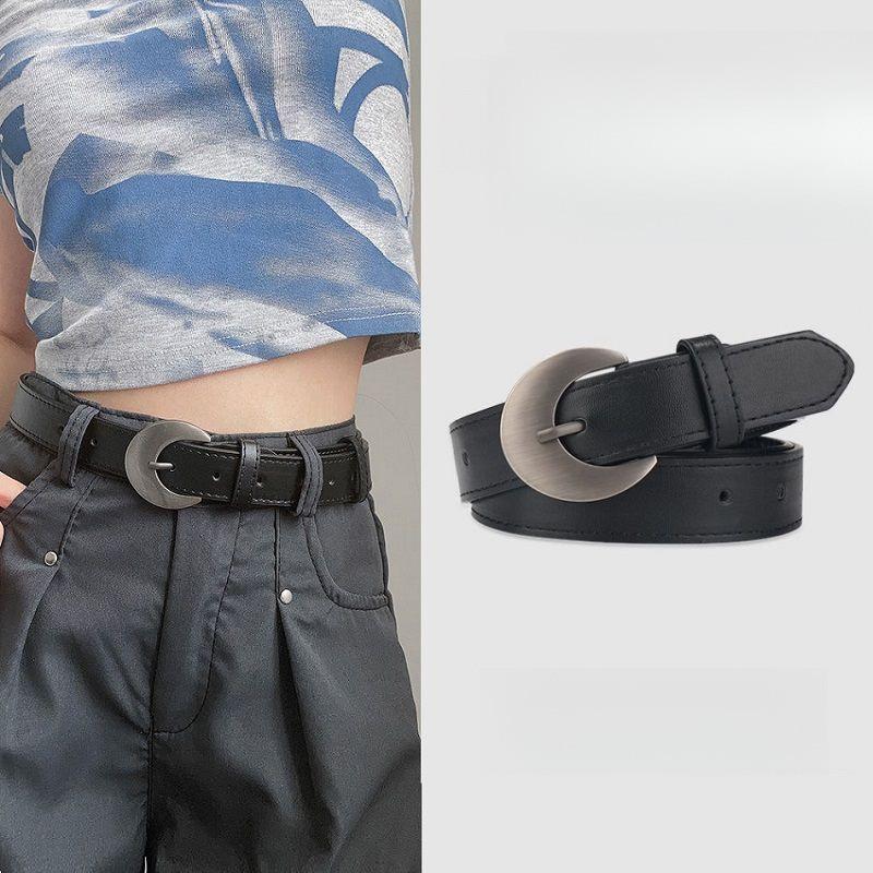 Retro Eleganter Silberner D-Schnallen Gürtel aus Schickem PU-Material Stilvolle Ergänzung zu Jeans Kleidern und Freizeitoutfits