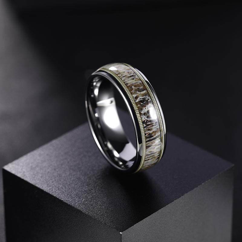 Tigrade 8mm Herren Wolframcarbid Ring Geweih Gitarrensaiten Einlage Eheringe für Männer Verlobung Versprechen Schmuck Comfort Fit