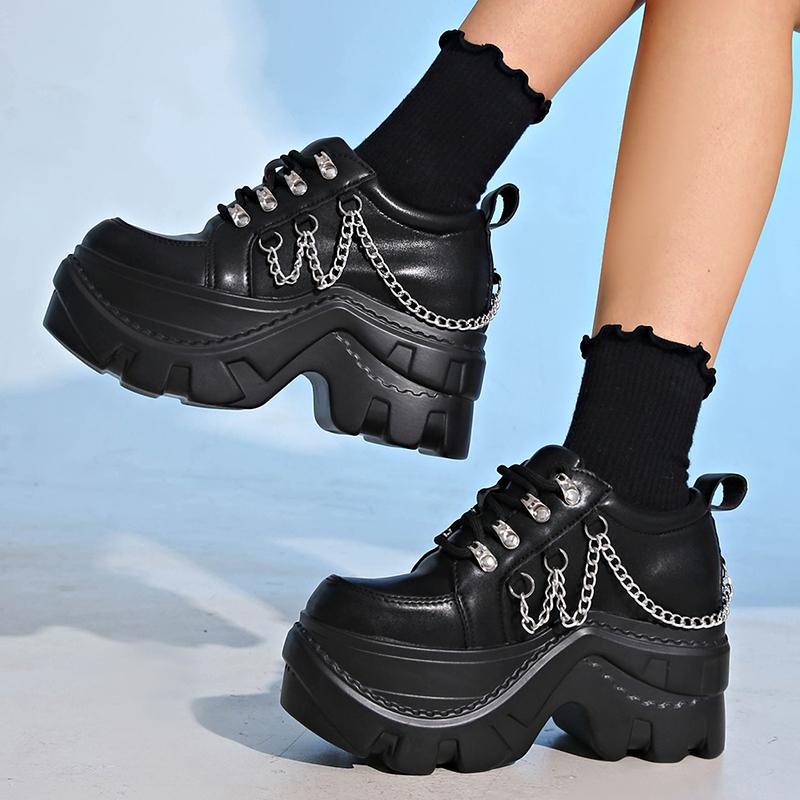 Fashion Gothic Punk Chunky Sneakers for Women Black Chain Decor Platform Sports Shoes Woman Thick Sole Non Slip Punk Sneakers Plus Size