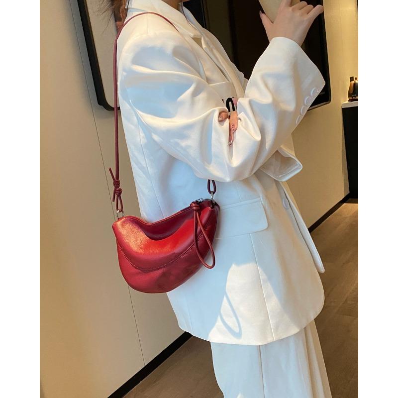 

Retro Oil-wax Horn Bag, Genuine Leather Versatile Single-shoulder Crossbody Bag Women s Bag One Size червоний