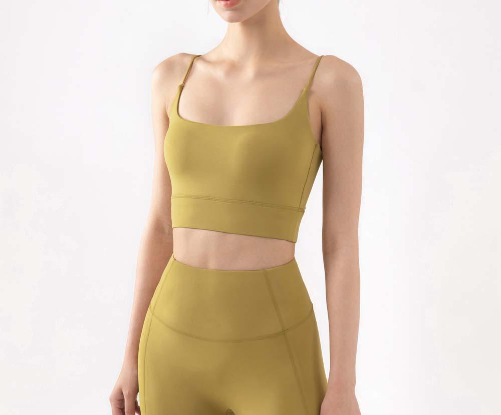 

Слитный спортивный бюстгальтер для йоги с фиксированными бретелями, съемными подушечками, противоударной поддержкой и квадратным вырезом M