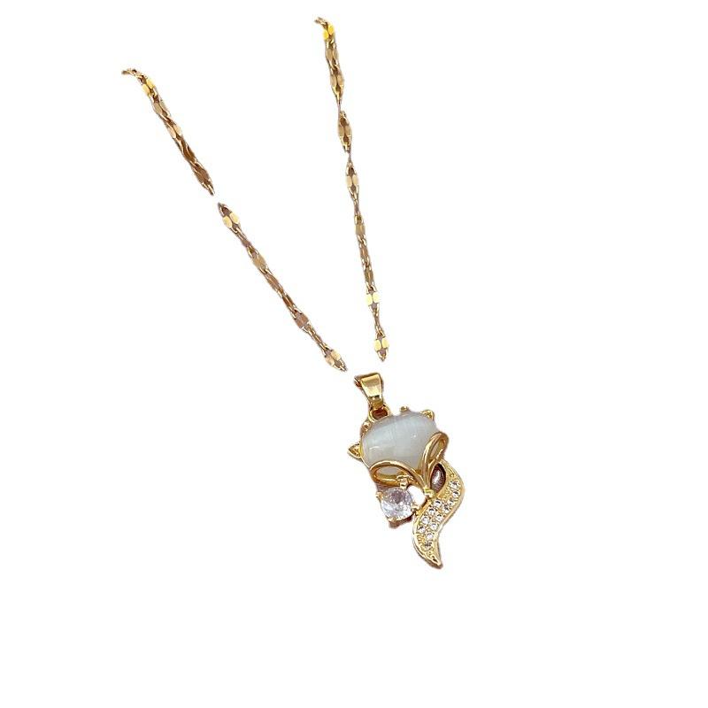 Light Luxury Micro-Inlaid Real Gold Fox Opal Necklace Women'S New Collarbone Chain Light Luxury Niche Design Sense