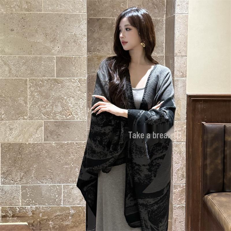 Refined Ethnic Style Women's Imitation Cashmere Cloak and Scarf for Autumn/Winter