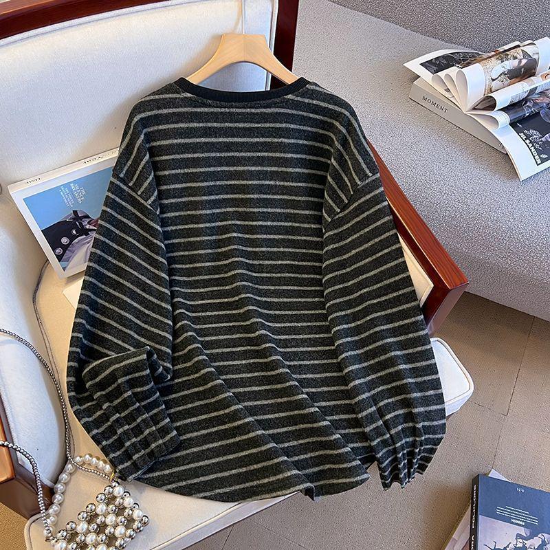 Plus Size Velvet Color Block Striped T-shirt: Korean Style, Long Sleeve, Loose Fit, Slimming & Warm Women's Top
