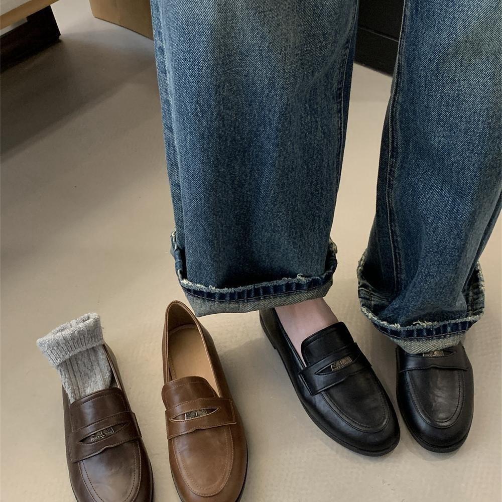 Brown retro loafers women's autumn and winter beanie shoes one-pedal black single shoes women's shoes British small leather shoes