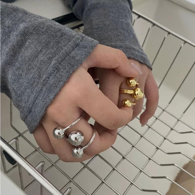 Edgy Punk Metal Triple-Layer Globe Ring - Bold Irregular Design Adjustable Statement Jewelry for Women, Gothic Unisex Gift Idea