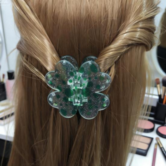 Magnetic Hair Claw Four Leaf Clover Shape Hair Clip No Slip Strong Hold Hair Claw Voluminous Style Hair Accessory