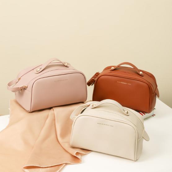 Custom Makeup Bag Portable PU Leather Waterproof Toiletry Pouch Travel Make up Bag Multifunctional Brush Cosmetic Bag for Women