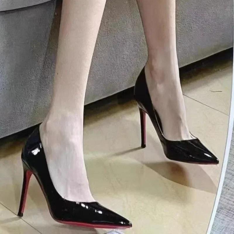 Autumn New 2024 Black Patent Leather Pointed Toe Red Rubber Sole Women's High Heels Party Shoes Sexy Women's Dress Stilettos