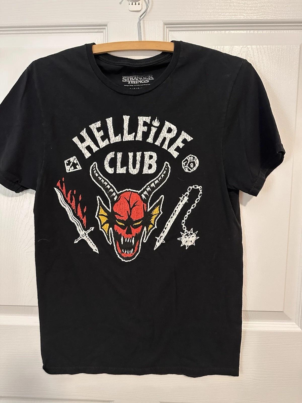Stranger Things Hellfire Club Graphic 100% Cotton T-shirt Mens Tees Top Size small 4XL