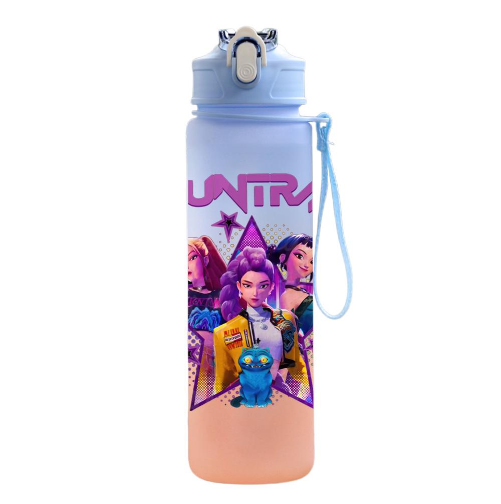 

Пляшка для води 750 мл Аніме Мультфільм K-Pop Надруковані Мисливці на демонів Велика місткість Чашка для пиття Портативна Спортивна пляшка для води для вулиці Дитячий подарунок