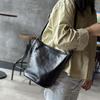 Proste oryginalne skórzane damskie torby na ramię i Crossbody Naturalna prawdziwa skóra bydlęca o dużej pojemności, codzienna torba typu Bucket