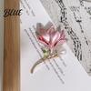 Long-lasting Brooch Magnolia Zinc Alloy Pin with Oil Dripping Process