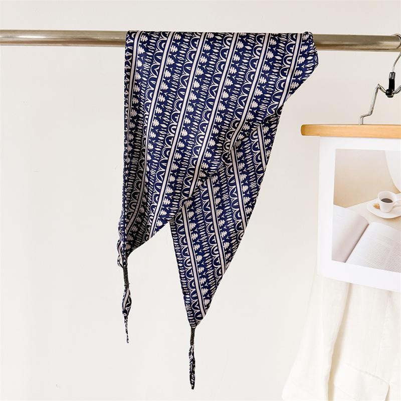 Imitation Silk Scarves For Women Thin Diamond-shaped Scarf Retro Bandanas Luxury Hijab Neckerchief Elegant Shawl Wraps