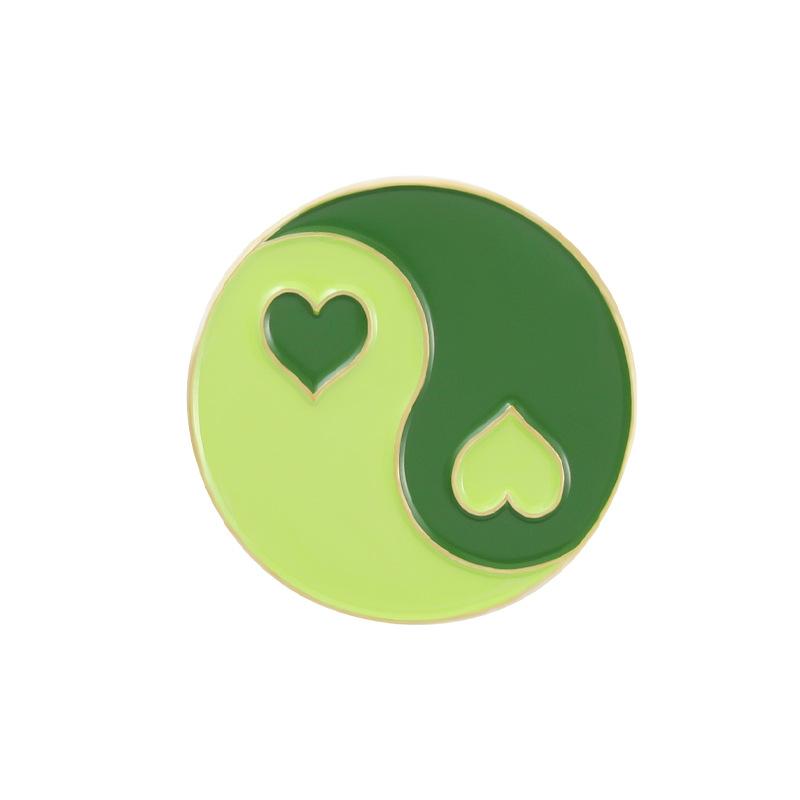 Creative Shaped Heart Alloy Brooch Stunning Enamel Badge Perfect For Fashion Unique