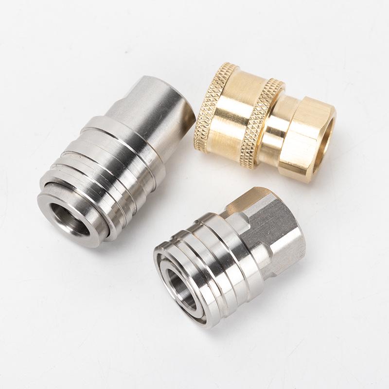 M14 Female Thread High-Pressure Car Wash Water Gun with 1/4 Quick Connector for Foam Cannon.