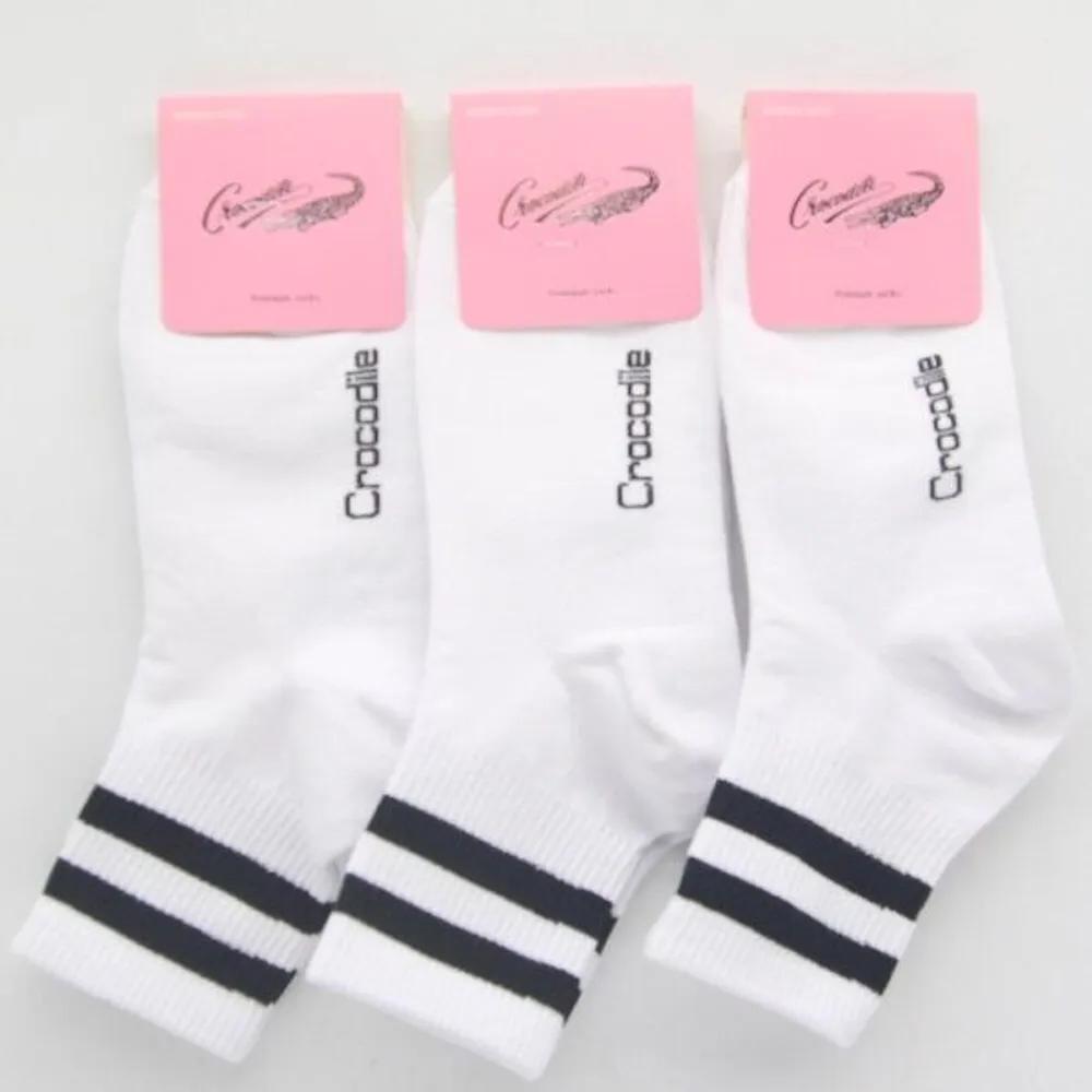 Women s Mid-Calf Socks White Crocodile 3-Pair Set 3 pairs of white