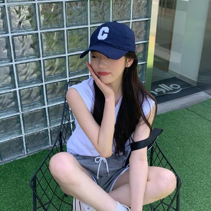 

Embroidery C Letter Cotton Baseball Cap Sun Protection Breathable Hat Fashion Темно-синій