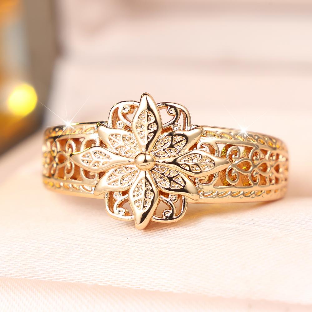 Vintage Gold Color Flower Ring for Women Hollow Out Zircon Daily Party Fashion Jewelry Gift