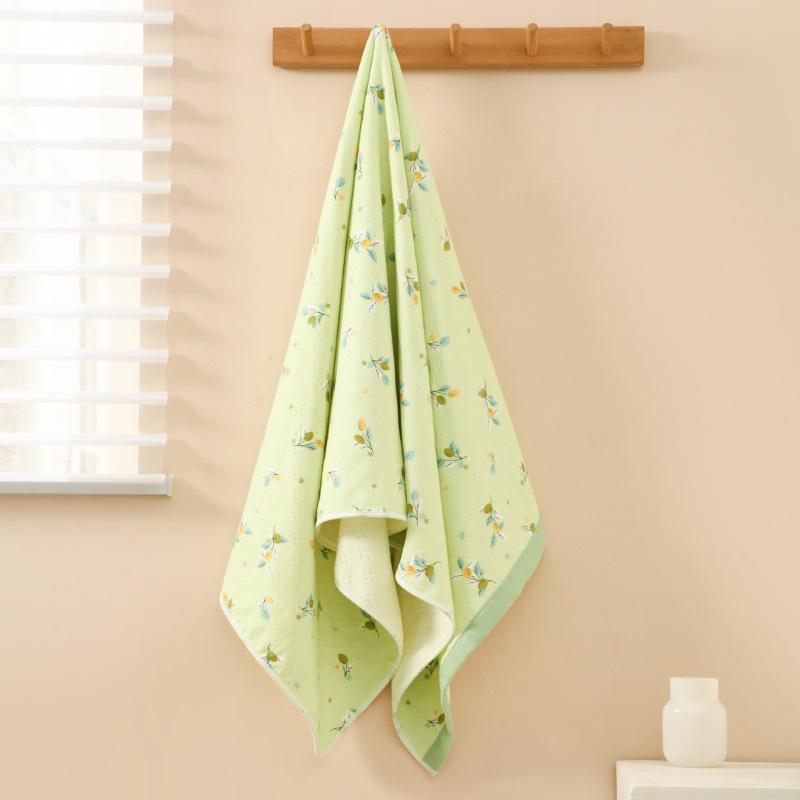 Towel coral bath towel absorbs water and dries quickly without hair loss gauze towel adult printed bath towel