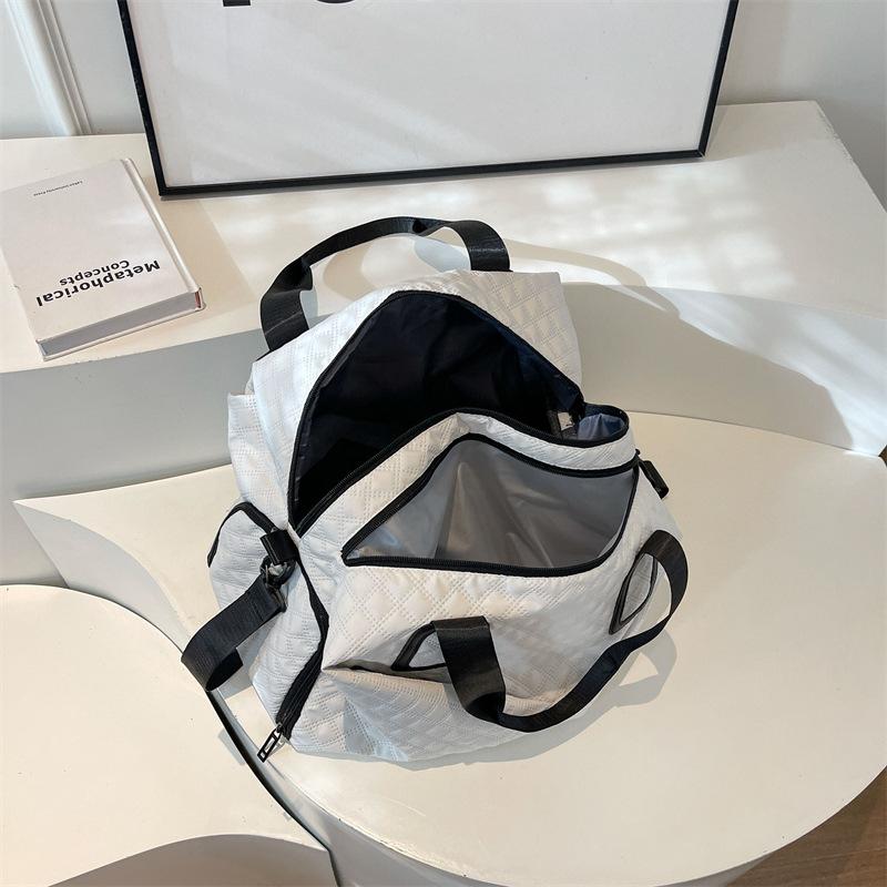 New travel bag Rhombus short-distance business trip duffel bag dry and wet separation maternity accommodation boarding fitness storage large bag