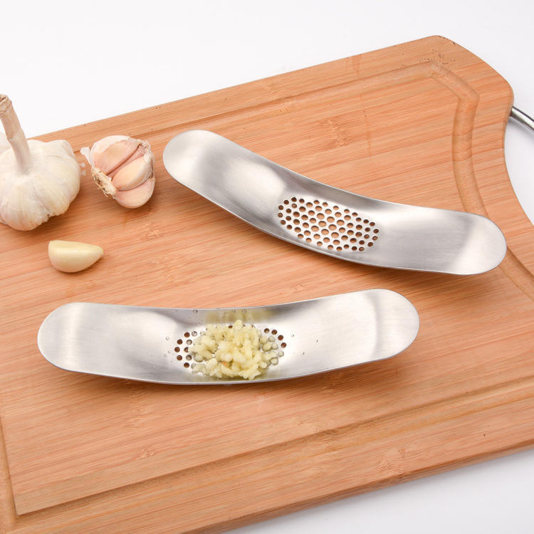 Kitchen Gadgets Stainless Steel Garlic Press Crusher Cooking Tools