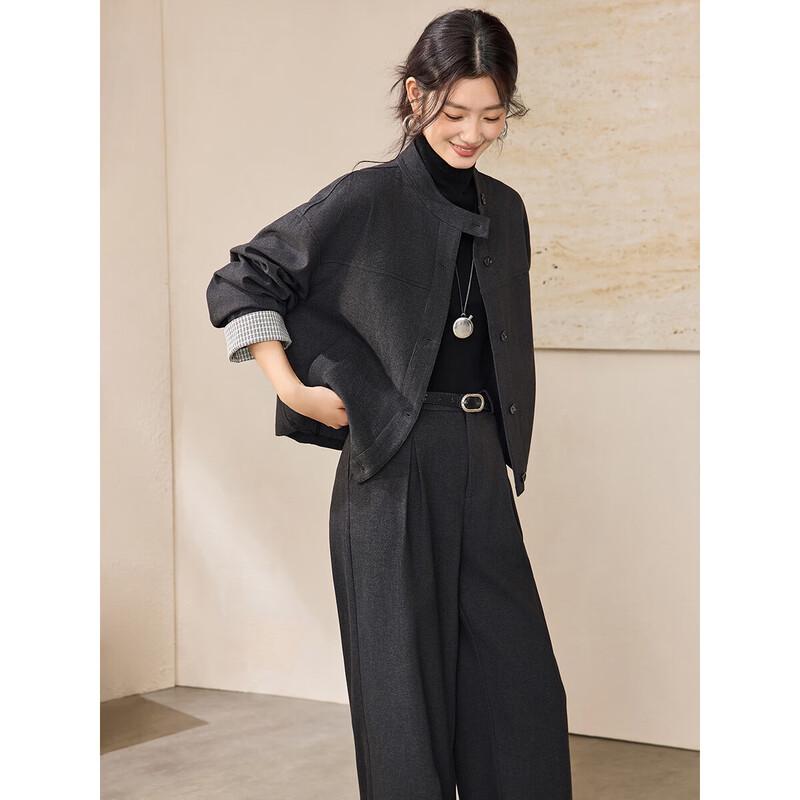 Современный утонченный комплект из двух предметов: жакет и прямые брюки S