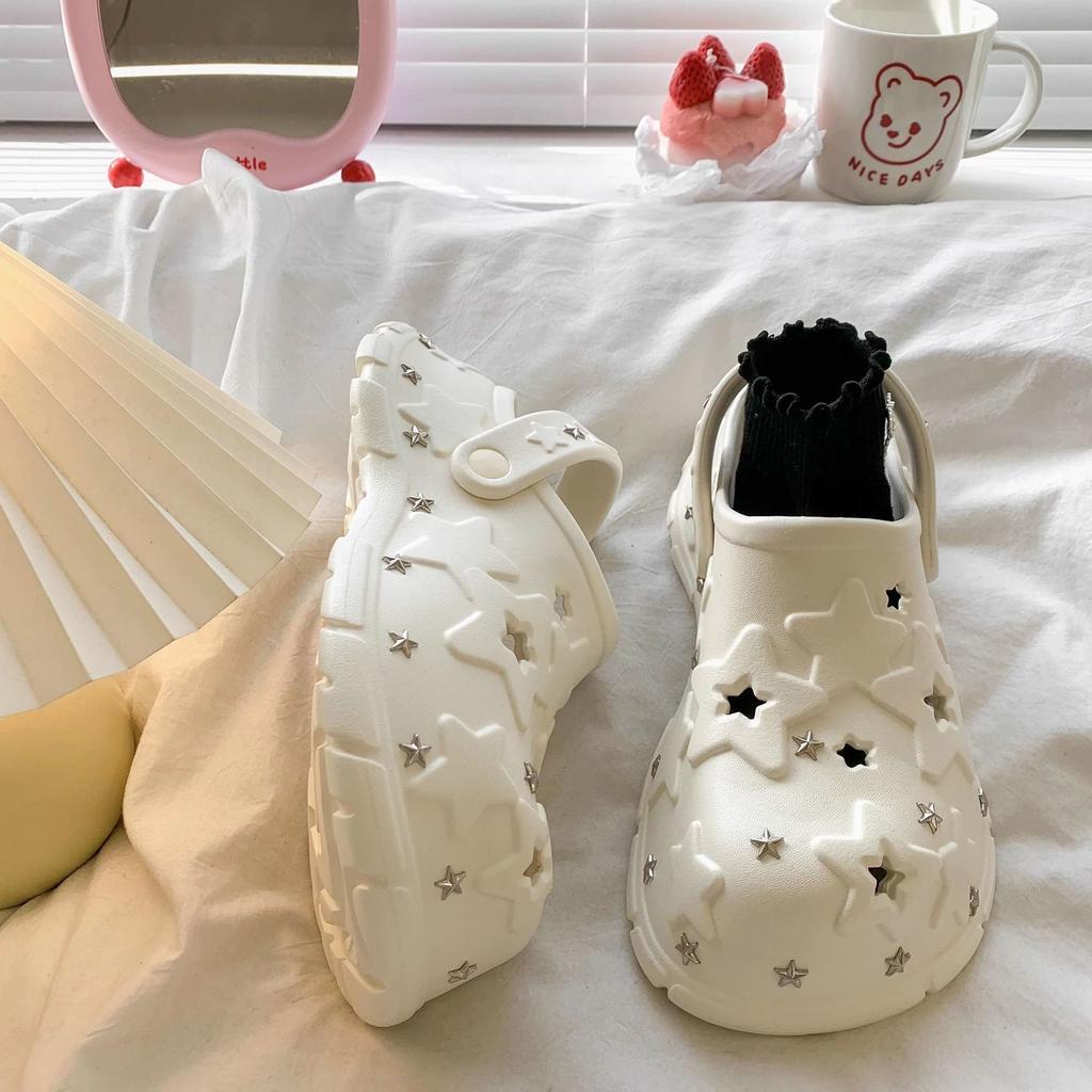 Zoccoli da Donna con Stelle per l'Estate Outdoor Comfort Suola Spessa Antiodore 2026 Nuove Pantofole Casual Rialzanti