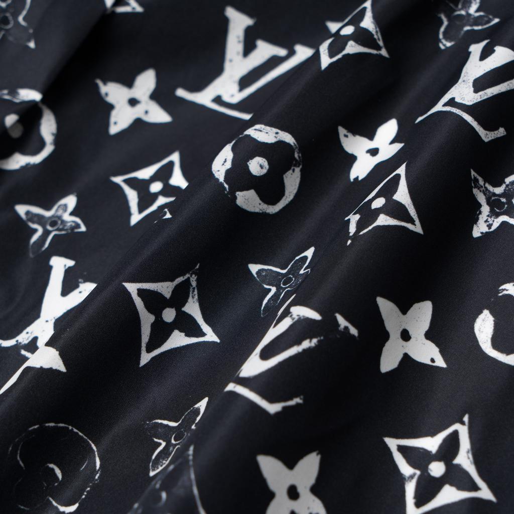 Louis Vuitton Šortky s monogramem v efektu šablony 1A5TSP