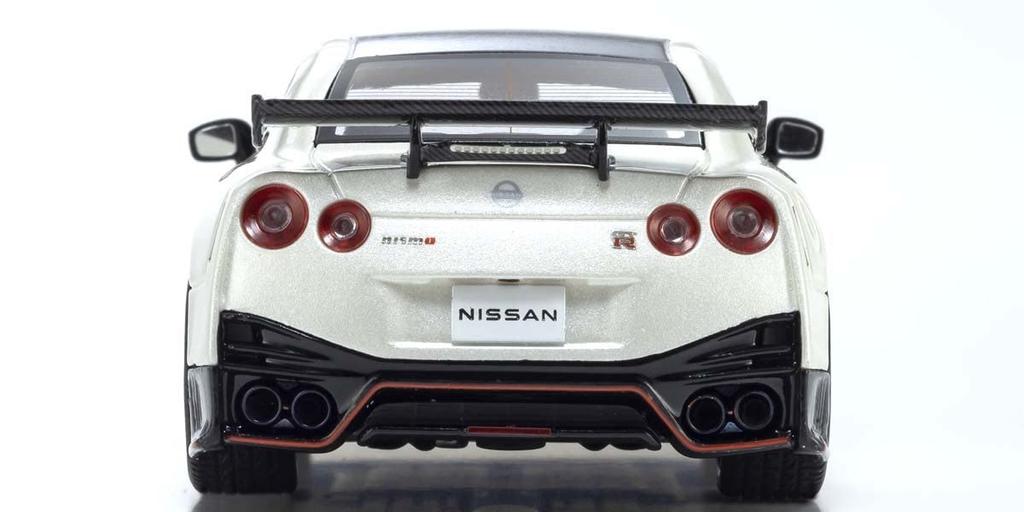 Kyosho Original Nissan Nismo 2022 White Finished Product KSR43108W 1/43 GT-R