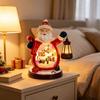 Hars Santa Lantaarn Beeldje met Warm Licht, Kerstdecoratie met Open Voorkant met Kleurrijk LED Verlicht Dorp Decoratie voor Tafelblad Plank Display