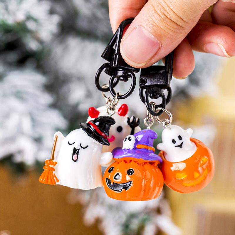 1/6Pcs Cartoon Halloween Keychain Cute Pumpkin Ghost Car Keyring Bag Earphone Cover Pendant Decoration Couple Friends Gifts