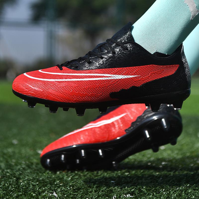 Nuove Scarpe da Calcio da Uomo da Partita Ultraleggere Allenamento Tacchetti Futsal Scarpe da Ginnastica Calcio Indoor Stivali Comodi Tacchetti Lunghi