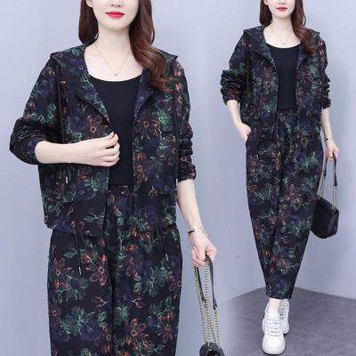 Costume și seturi – Costume cu pantaloni