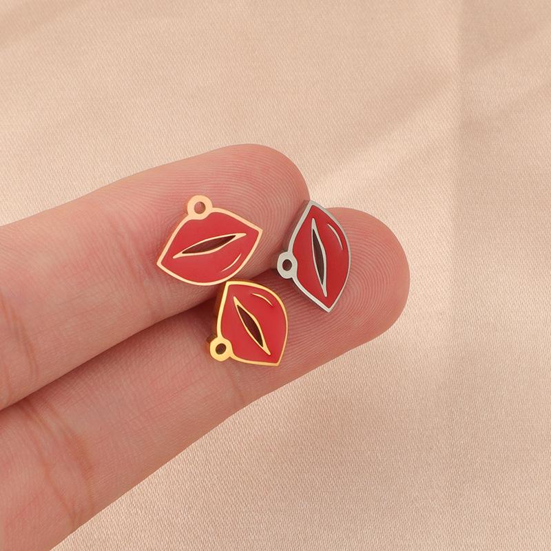 Trendy Mirror Titanium Steel Red Lips Pendant for DIY Necklace & Bracelet