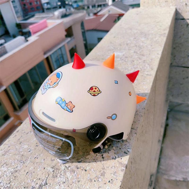 Children's Helmet Electric Bike Motorcycle Boy Girl Children Riding Protective Technology Sense Safety Helmet