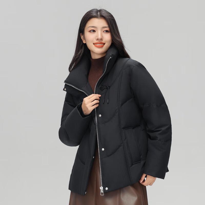 SNOWFLYING Women's Short Hooded Down Jacket