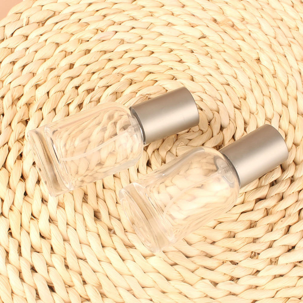 30/50ml Leere nachfüllbare Glasparfümflasche Dickwandige Glas-Sprühflaschen Zylindrische Unterflaschen Reise Parfumzerstäuber Behälter